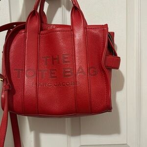 Marc Jacobs Leather tote